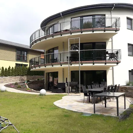 Kama Ferienhaeuser Haus Karola *