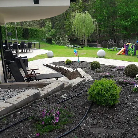 Сasa de vacaciones Kama Ferienhaeuser Haus Karola *