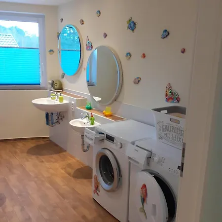 Kama Ferienhaeuser Haus Karola ונדיש ריץ