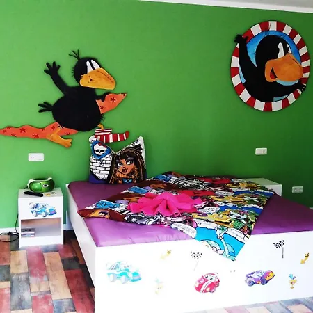 בית נופש Kama Ferienhaeuser Haus Karola ונדיש ריץ