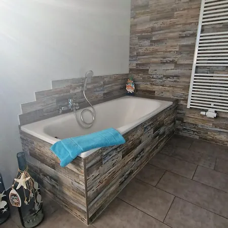 Holiday home Haus Karola *